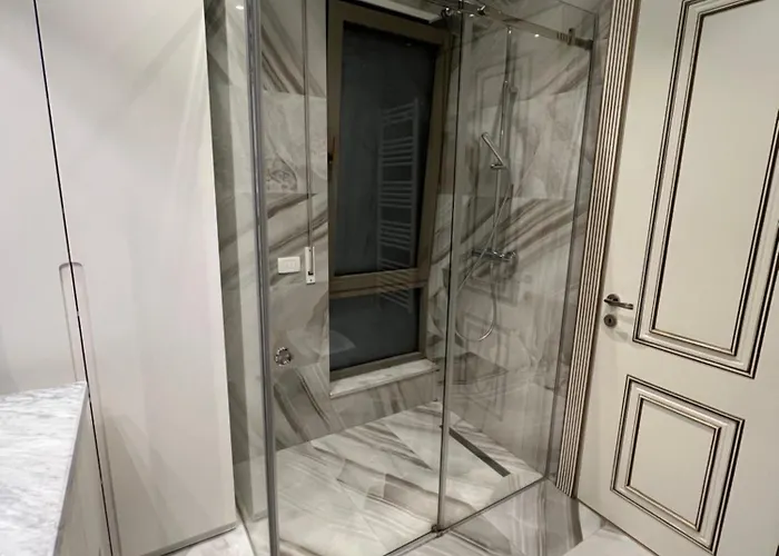 Delijorgji 4u * 티라나