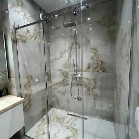 Delijorgji 4u Appartement